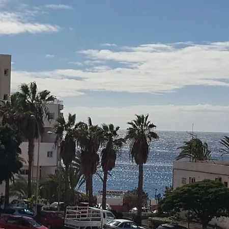 Sea View Coronel Modern & Sunny Apartman